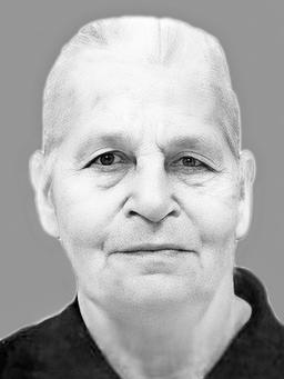NOVKA Vladova RAONIĆ
rođena Joksimović