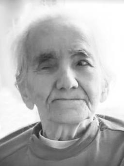 Anka Rađenović 
rođena Vulanović