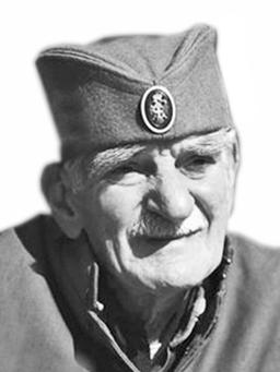 ĐORĐE Đura MIHAILOVIĆ
poslednji čuvar Srpskog vojničkog groblja Zejtinlik iz porodice Mihailović iz Prijerada- Grbalj, Boka Kotorska
