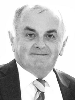 prof. dr RADOMIR Savov  
          VUKASOJEVIĆ