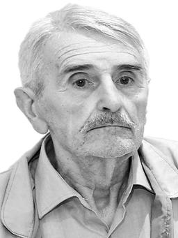 SLAVKO Krstov PEJIĆ