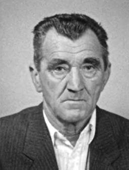 MILANU  ASANOVIĆU
16 godina