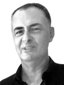 ZORAN VLAHOVIĆ