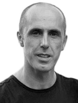 DUŠAN Radoslava VUJISIĆ