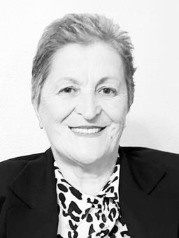 ĐORĐINA-ĐINA Neđeljkova KNEŽEVIĆ            iz Mojanovića
rođena SPIČANOVIĆ