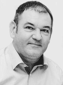 Mr.ph DRAGAN RADOVIĆ