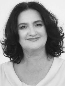 VLADANKA-NANA Milorada UNKAŠEVIĆ
rođena Mugoša