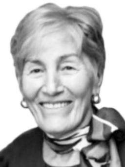 MIKA VULETIĆ    
rođena Lakušić