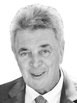 dr. GOJKA - MANJA TOMIĆA
oralni hirurg