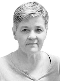 JULKI SUROVIĆ