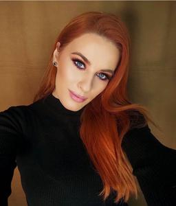 STANISLAVE - NINE RADOSAVOVIĆ