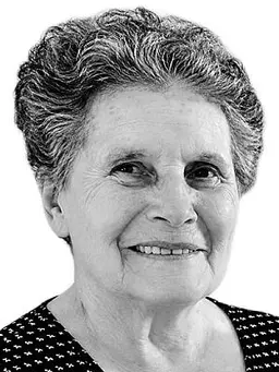 ĐORĐINA-ĐINA VUJOVIĆ
rođena Miljević