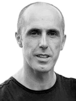 DUŠAN Radoslava VUJISIĆ